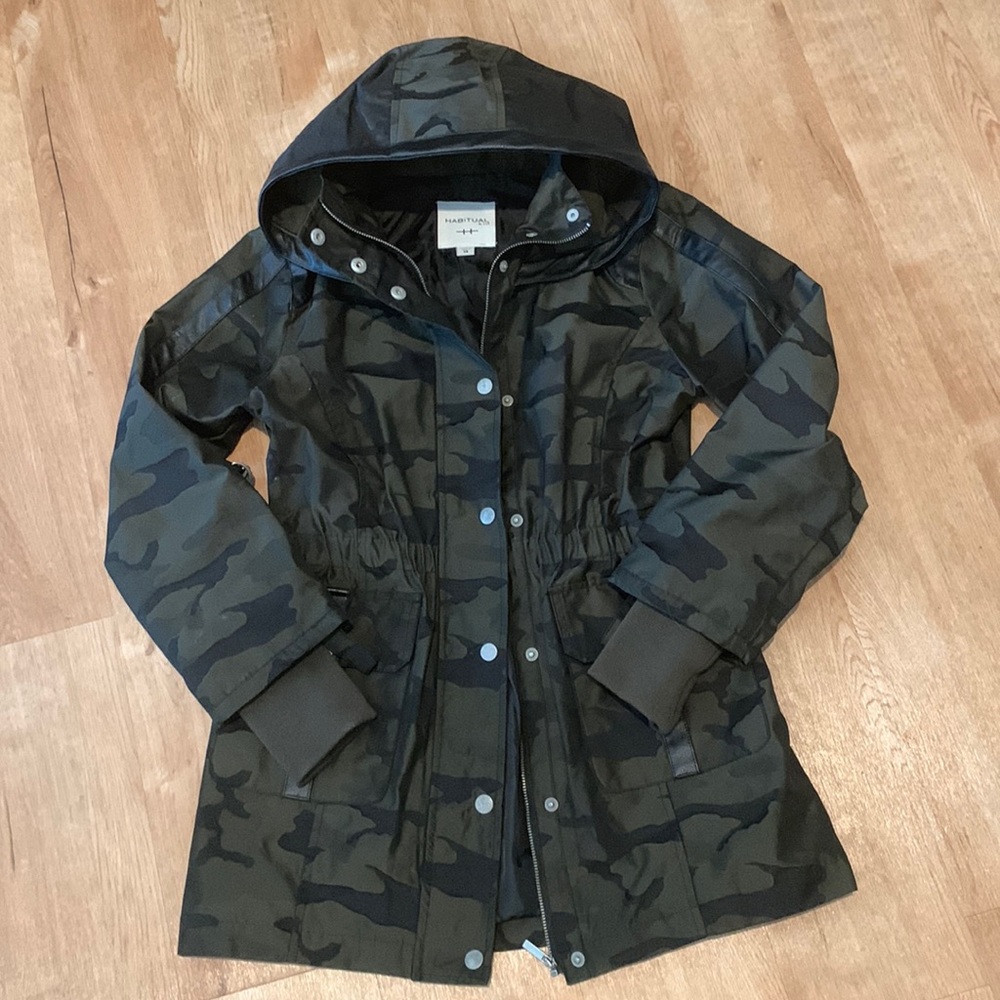 Nordstrom Habitual 3/4 length nylon jacket